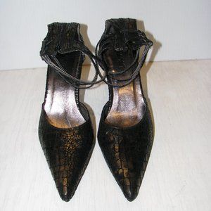 In & Out High Heel Shoes Ankle Straps Pointy Toe (Euro Size 38) Faux Snake Skin